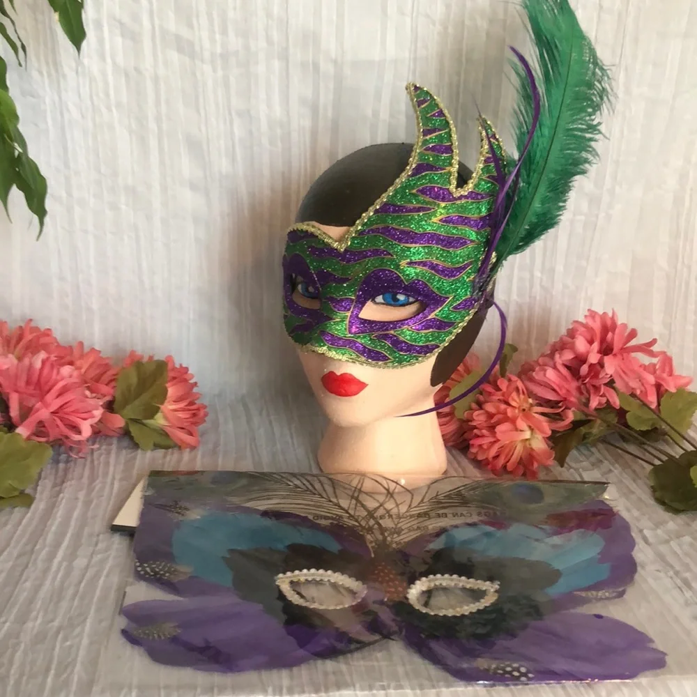 MARDI GRAS style lot of 2 masks Halloween costumes 1 NWT & 1 w/large feather